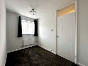 Photo 15- click for photo gallery